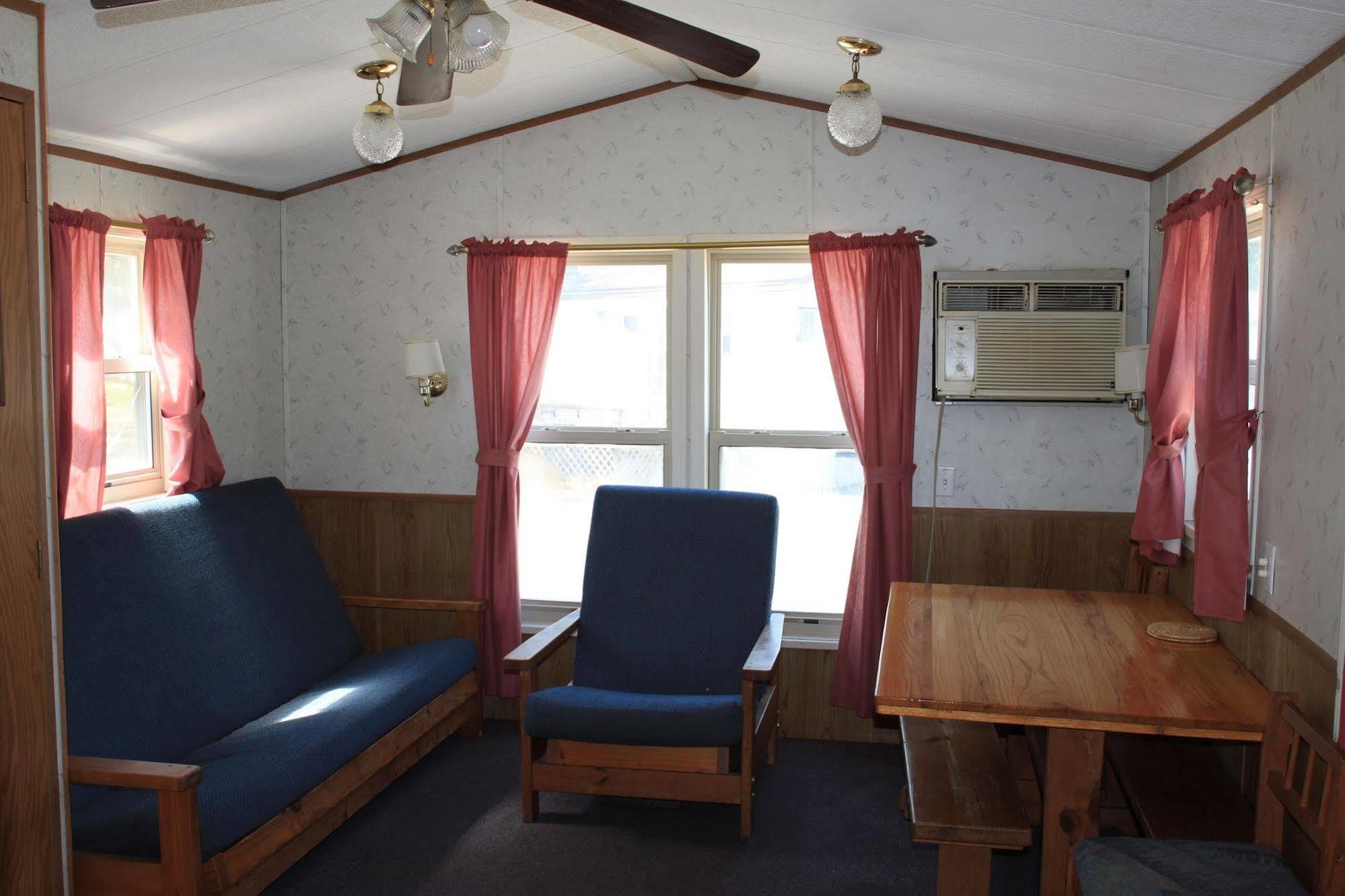 Circle M Rv & Camping Resort - Caravan Park Millersville Eksteriør bilde